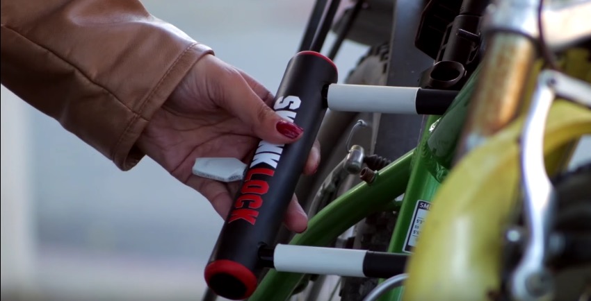 heres the first bike lock that fights back 115392 1